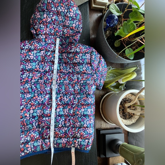 Kid Eddie Bauer Down Coat - Picture 5 of 9